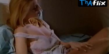 Watch Sara Cosmi Nude in Fallo (2003) Video - FappCelebs